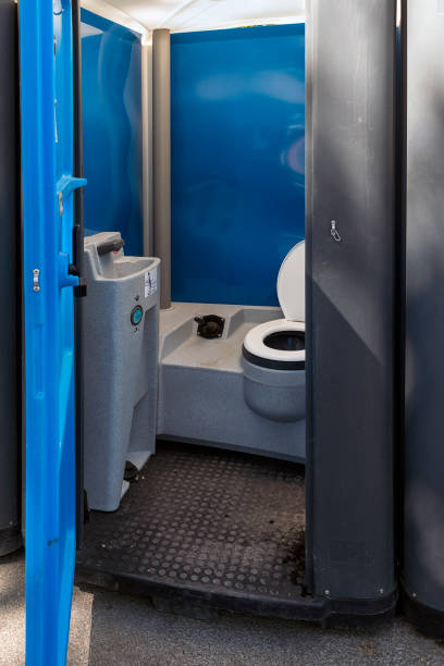 Portable Toilet Options We Offer in Brentwood, MD